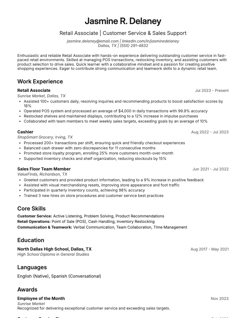 Retail Associate (Entry Level) Resume Example